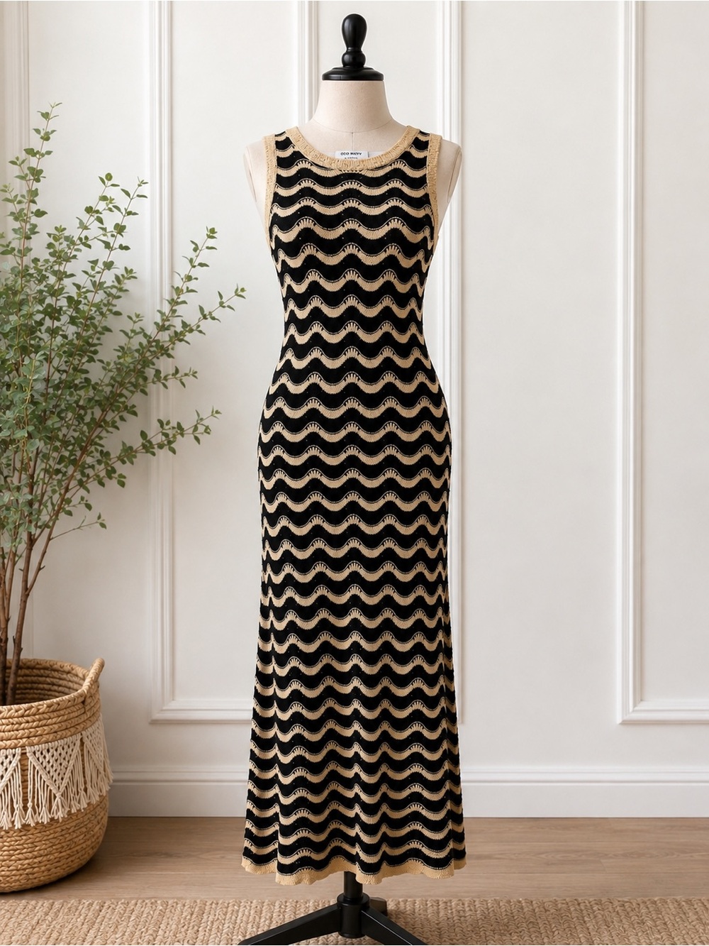NWOT Old Navy Black & Tan Wave Knit Maxi Dress Size S Sleeveless Stretch  Dress